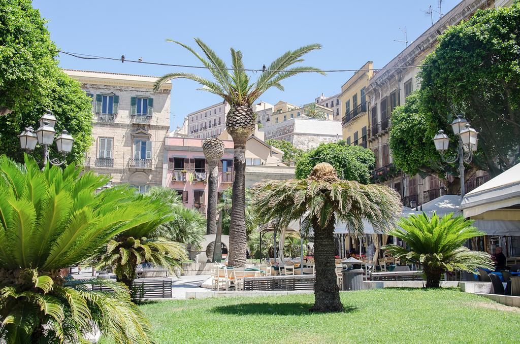Domus Yenne Suites Cagliari Exterior photo