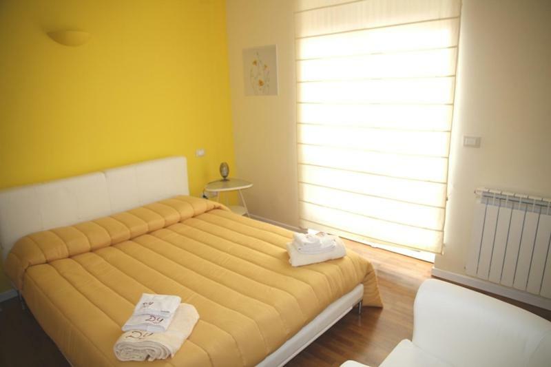 Domus Yenne Suites Cagliari Exterior photo